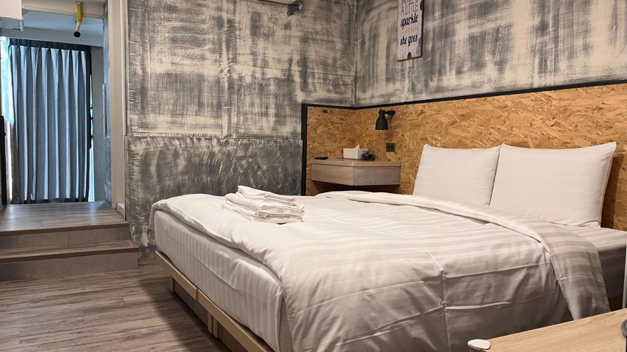 Tainanwow Hotel Ngoại thất bức ảnh